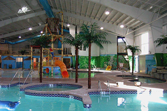 Howard Johnson Water Park with Pool.